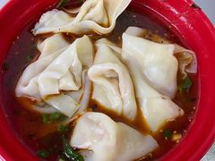-黎氏老太婆小面馆(临华大厦店)