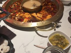 -哥老官重庆美蛙鱼头(宝山龙湖店)