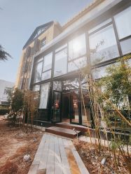 -Hair Co.一间沙龙