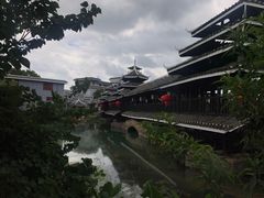 -刘姐啤酒鱼民族演艺餐厅(西街总店)