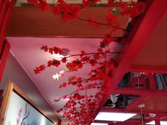 -思博半步颠小酒馆(梦时代店)