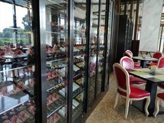 -上海虹桥西郊假日酒店