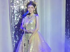 -金东尼人妖秀