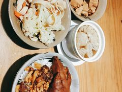 -红猪卤肉饭(大西洋美食城店)