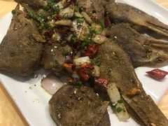 香酥鸭头-怪怪龙虾·澳洲蓝龙王·深夜食堂(惊驾路店)