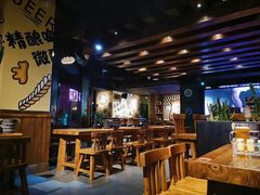 大堂-汉森熊啤酒屋(雨耕山店)