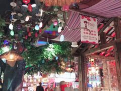 -东巴婆婆云南鱼豆花火锅(大东门店)