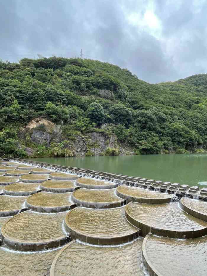 新路水库-"最近很火的北仑鱼鳞坝 网图确实好看 还被.