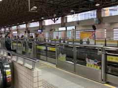 -漕溪路(地铁站)