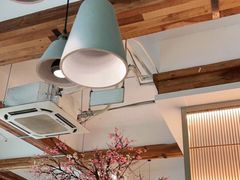 -蜜桃餐厅·伴山(湖滨商业街店)