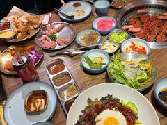 -明洞阿姨·韩式酱蟹烤肉·创意料理(三元桥店)