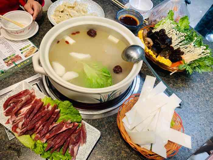 马一洒开锅羊肉清真餐厅(京汉店)-"离家最近的羊肉馆子,只要冬天到了