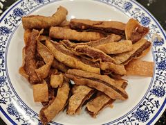 -楼外楼大刀肉传统火锅居(繁荣路店)