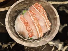 -半岛翡丽海鲜自助餐厅(观风亭店)