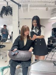 -SALON DE VANHADA