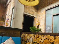 -苹果树下艺术餐厅(宋庄店)