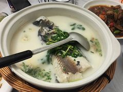 -天乐农家鱼头王(天目湖店)