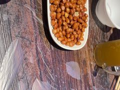-老街烧烤大排档·地道湖北菜·龙虾馆(汉口火车站店)