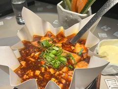 -穹六人间 people 6(岳阳路店)