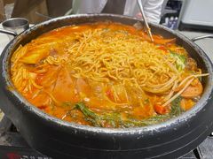 -博姆炸鸡精品餐厅(常发广场店)