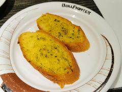 蒜香面包-斗牛士牛排餐厅(嘉里汇店)