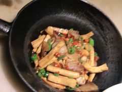 -佬麻雀·新湘菜(珠海金发购物中心店)