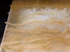 -八次方巴乡石锅鱼·金海湖水库活鱼(谷丰东路店)