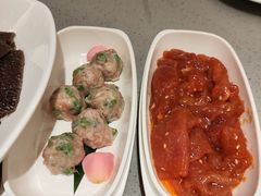 -海底捞火锅(曹安公路店)