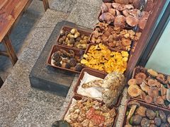 -草墩罗非鱼庄•野生菌•腊排骨(七星街上段店)