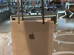 -Apple零售店(深圳益田假日广场店)