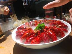 -沪小胖小龙虾(淮海中路旗舰店)
