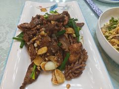 -六和聚传统烤鸭.天津菜(和平店)