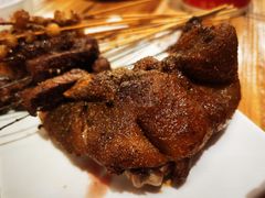 蹄膀-霄汉牛三鲜湖北砂锅菜(万松园2店)