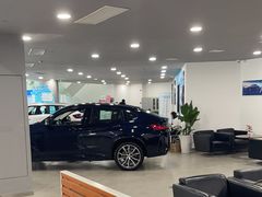 -上海宝信宝马4S店