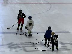 -世纪星滑冰俱乐部(万象城店)