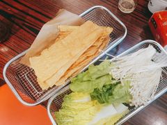 -沙胆彪炭炉牛杂煲(成都玉林店)