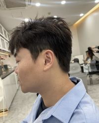 点击看大图 -YESIDO椰岛造型烫发染发