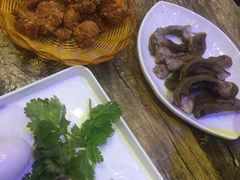 -米小姐肉蟹煲(万达店)