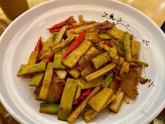 秦巴竹笋炒酱肉-小六汤包(万和城店)