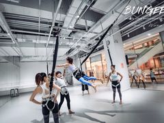 -Jumphai室内蹦极运动