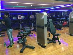 器械区-超鹿运动健身(紫阳商贸中心店)
