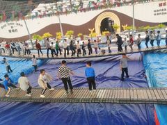 -美心红酒小镇游乐园