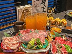 -铭牛烧肉·和牛海鲜自助(高新月牙湖店)