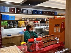 -上海市长春食品商店(淮海中路店)