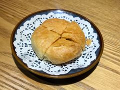现烤鲜花饼-麦麦山云南菜(复地活力城店)