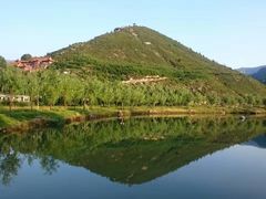 -芦芽山旅游度假区