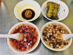 -芳婆糕团店(王府大街店)
