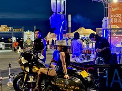 -东港音乐喷泉广场