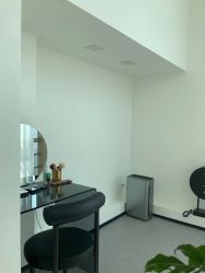 -JNK皮肤管理中心