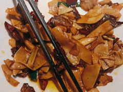 -老崇左特色风味食馆